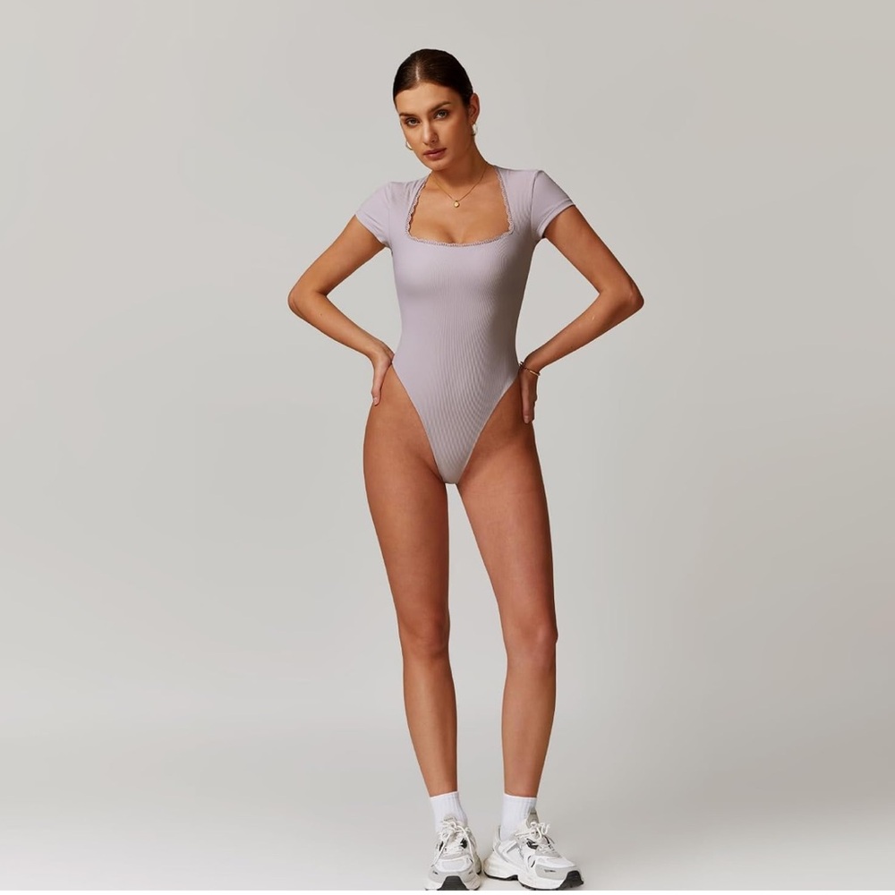 (NWT) Lavender/Dusty Purple Ribbed Bodysuit (One Size)